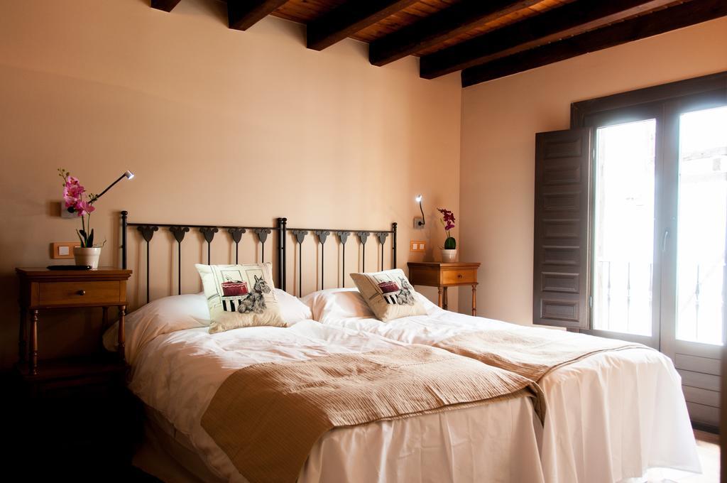Hotel Rural Princesa Kristina Covarrubias Quarto foto