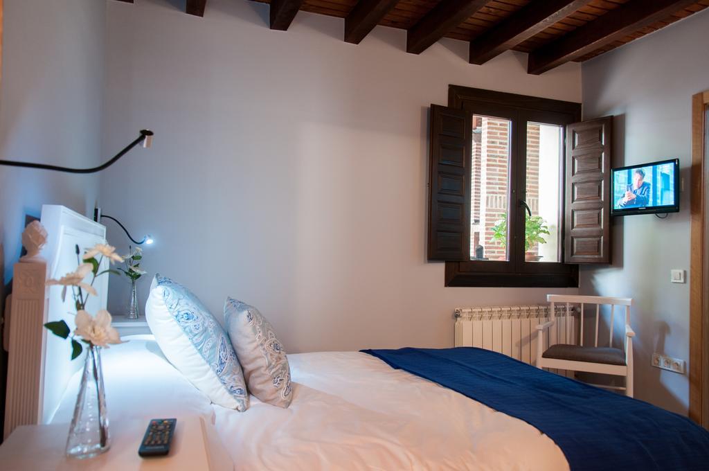 Hotel Rural Princesa Kristina Covarrubias Quarto foto